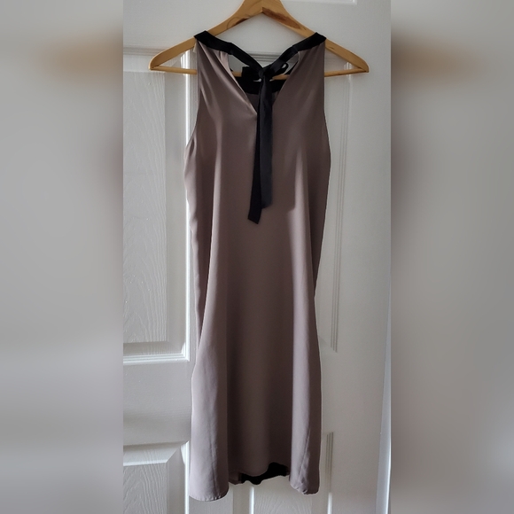 H&M Column Dress - Size 4 - Picture 2 of 5